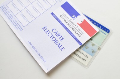 Carte électorale et carte d'identité